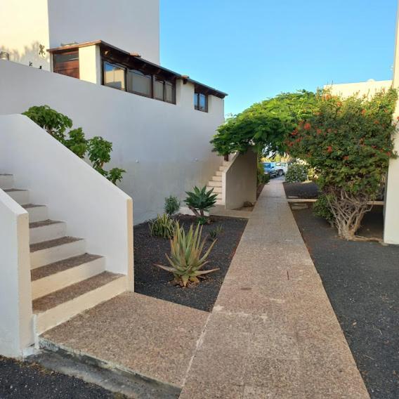 Apartamento Eva Costa Teguise Zewnętrze zdjęcie